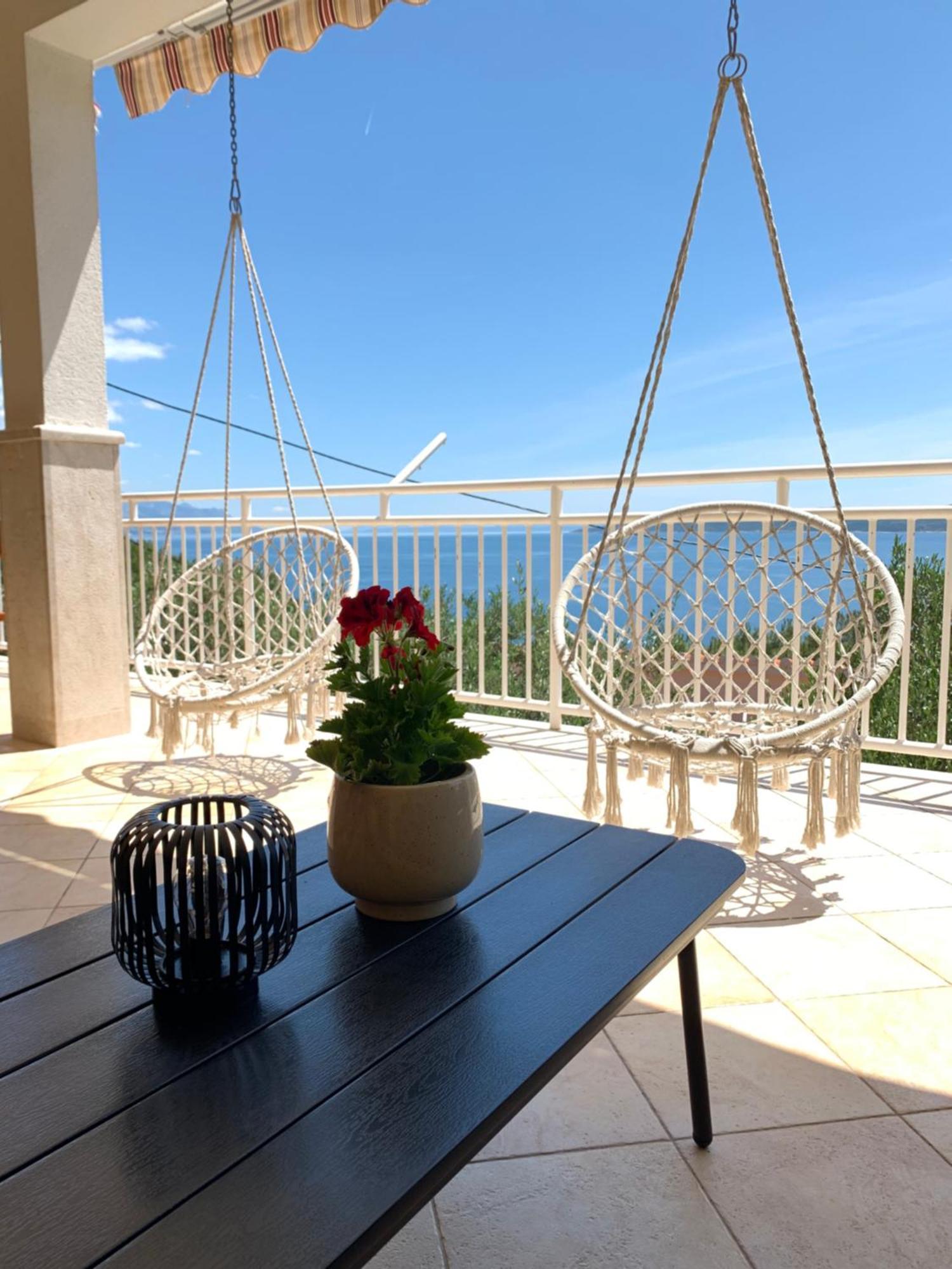 Omis Relaxing Sea Lounge Leilighet Marusici  Eksteriør bilde