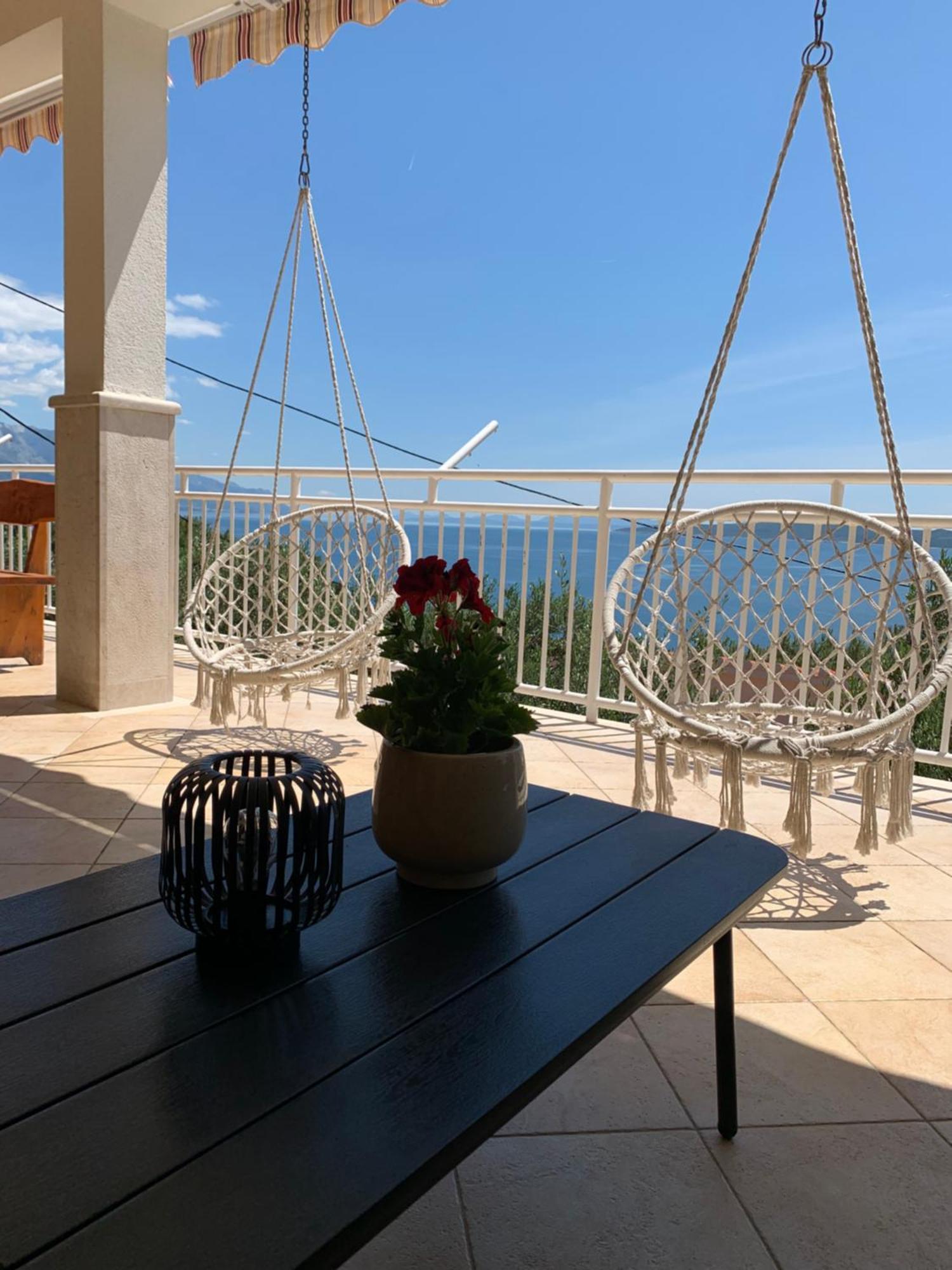 Omis Relaxing Sea Lounge Leilighet Marusici  Eksteriør bilde